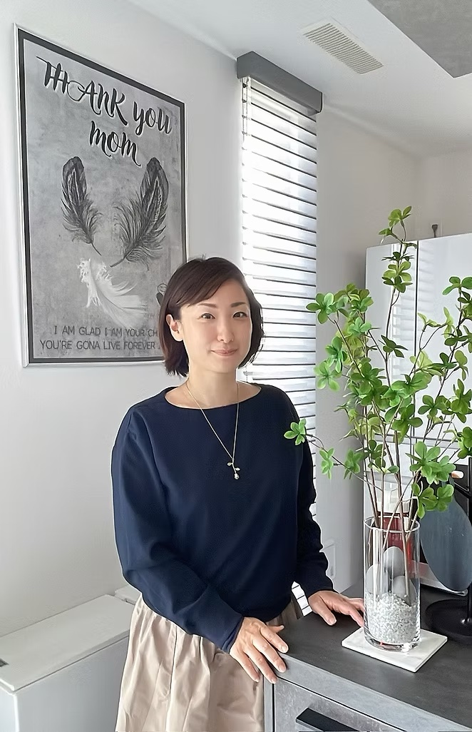 名越たみい